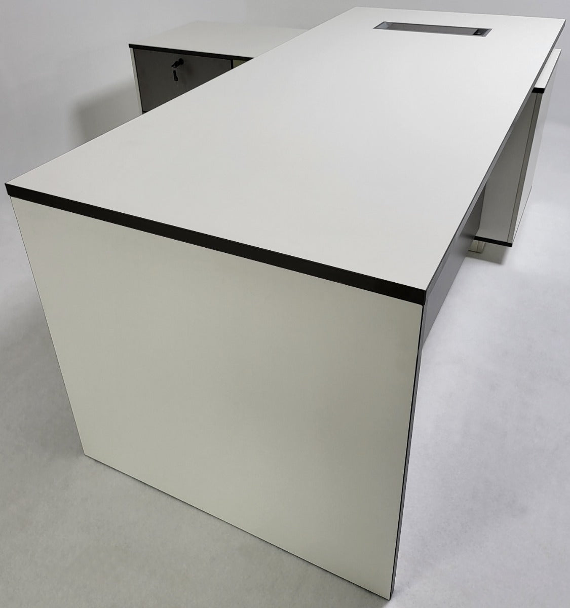 Modern White and Grey Stripe Executive Office Desk with Built in Storage - 1600mm & 1800mm - AML-D01